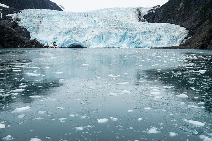 Into the wild Alaska - Holgate glacier, Kenai Fjords National Park | www.viktoriastable.com