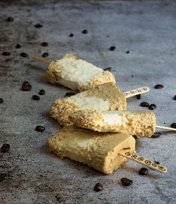 Coffee coconut fudgsicles | www.viktoriastable.com