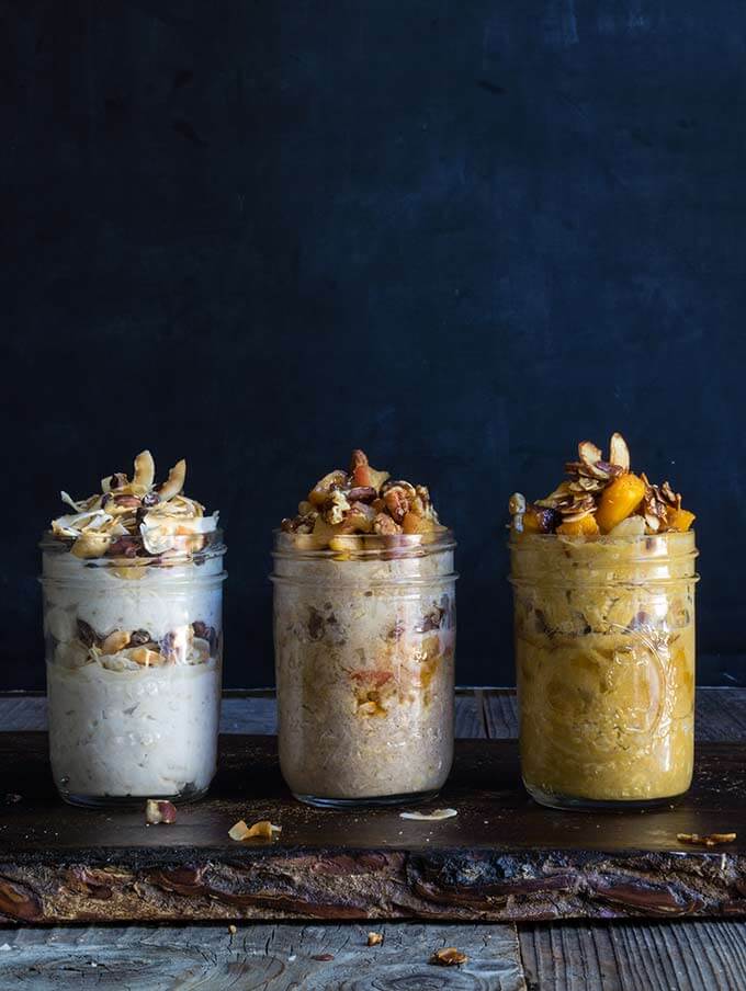 3 overnight pie oats - creamy and indulgent, these pie-inspired overnight oats taste like the season, and feel like a treat | www.viktoriastable.com