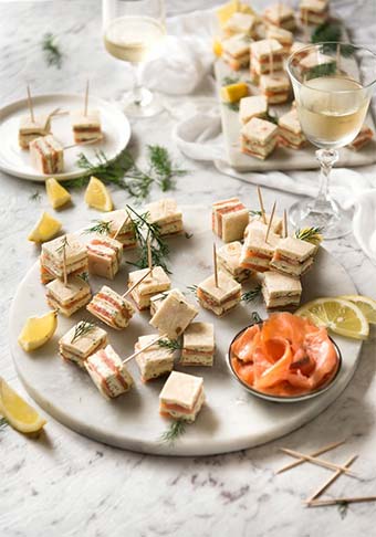 50 fabulous holiday appetizers | www.viktoriastable.com