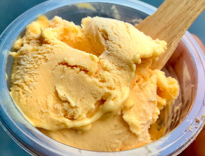 Lucuma ice cream - Lima