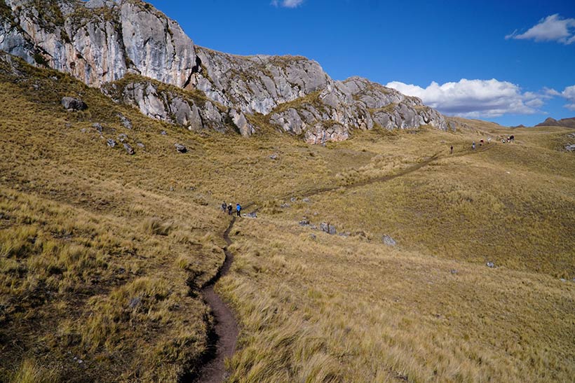 Hiking the Quarry trail to Machu Picchu | www.viktoriastable.com