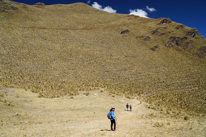 Hiking the Quarry trail to Machu Picchu | www.viktoriastable.com