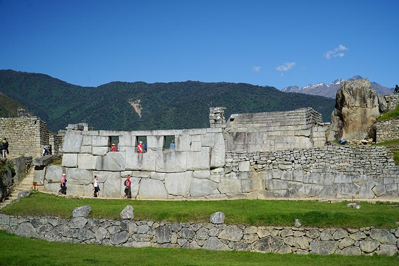 Hiking the Quarry trail to Machu Picchu | www.viktoriastable.com