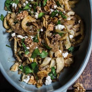 Caramelized fennel with roasted garlic lemon vinaigrette | www.viktoriastable.com